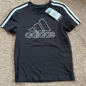 Adidas tee